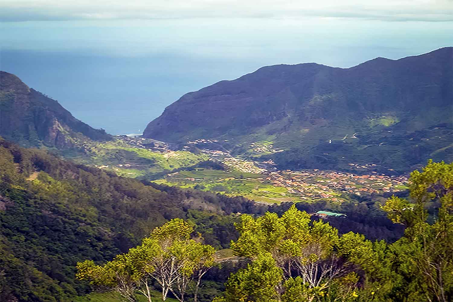 Caminho do Pináculo – Folhadal Walk