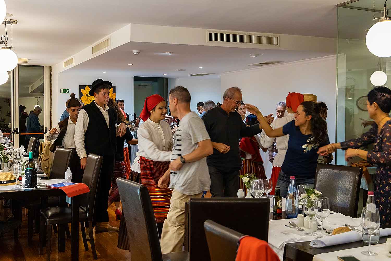 Madeiran Traditional Dinner Tour