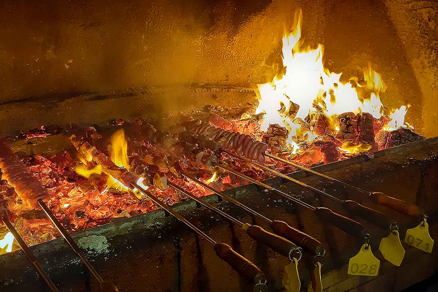 The Madeira Espetada Dinner Tour